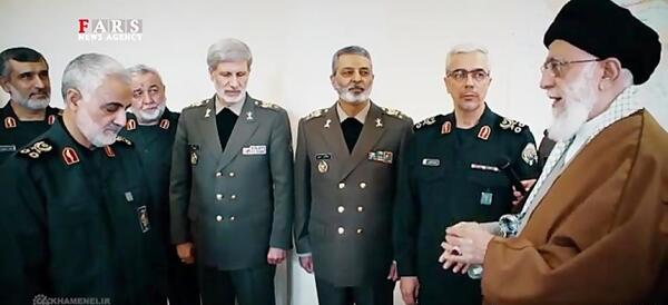 عکس نشان ذوالفقار سردار سلیمانی