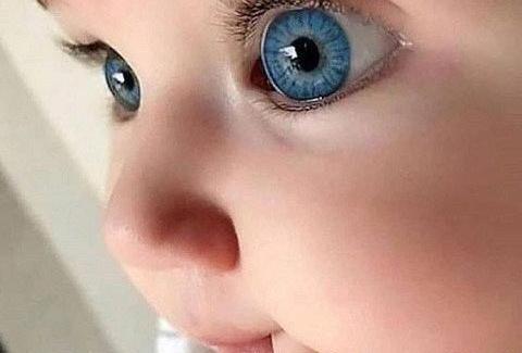 عکس نوزاد دختر چشم مشکی