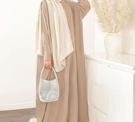 عکس مانتو دخترانه به رنگ کرمی
