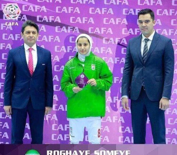 عکس رقیه صومعه