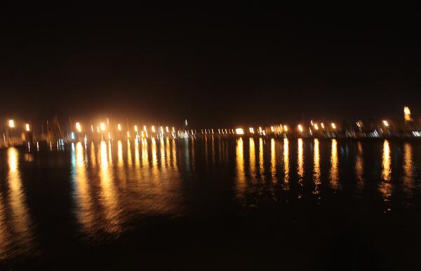 عکس دریا خزر در شب