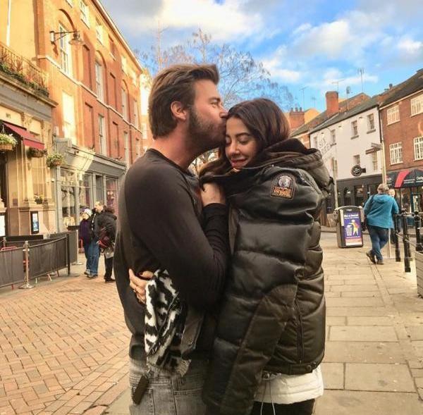 عکس کیوانچ و همسرش