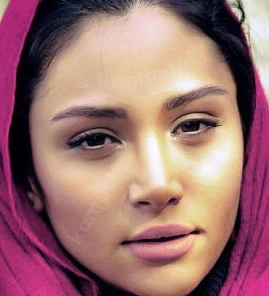 عکس خواهر نیوشا ضیغمی