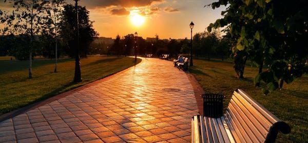 عکس صندلی دونفره عاشقانه