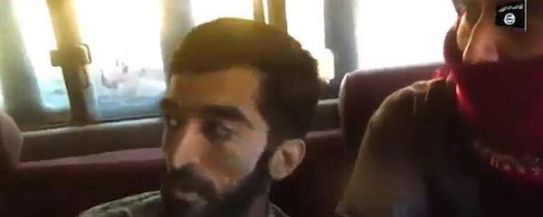 عکس محسن حججی در دست داعش