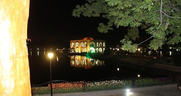 عکس شاه گلی تبریز شب