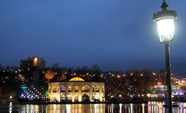 عکس شاه گلی تبریز شب