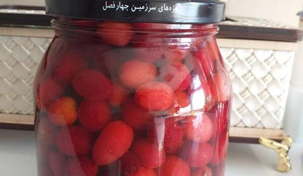 عکس ترشی زغال اخته