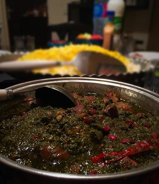 عکس قورمه سبزی روی سفره