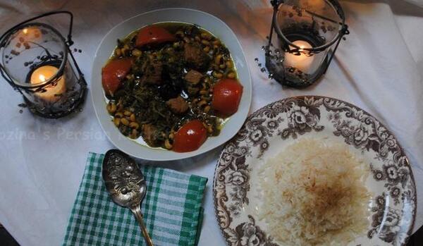 عکس قورمه سبزی روی سفره