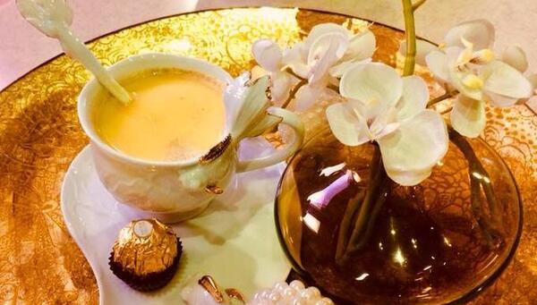 عکس شیر طلایی