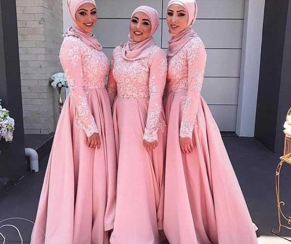 عکس لباس مجلسی صورتی پوشیده