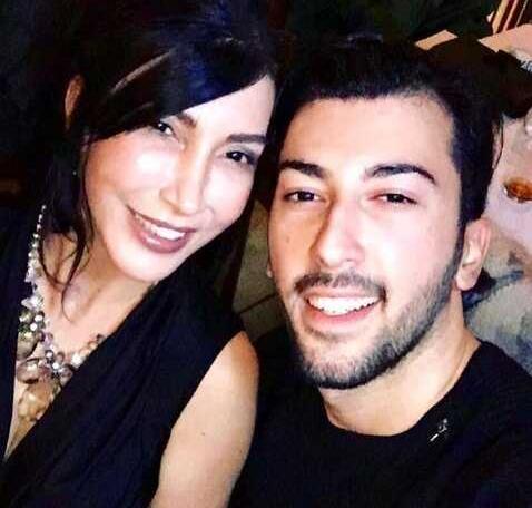 عکس هانده ینر و همسرش