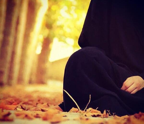 عکس دختر با حجاب پاییزی