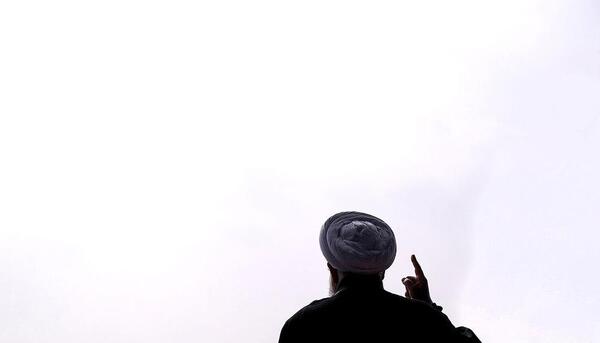 عکس پرتره روحانی