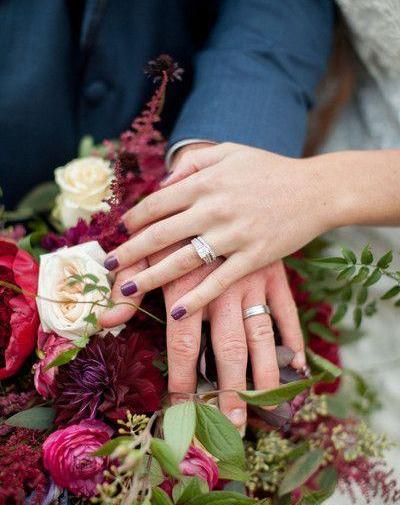 عکس دسته گل و حلقه