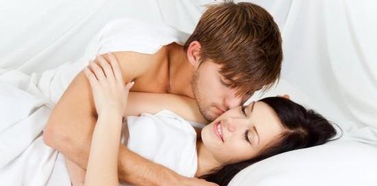 عکس عاشقانه دونفره عشق بازی