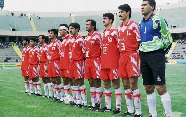 عکس علی دایی با لباس پرسپولیس