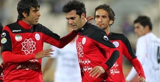 عکس علی دایی با لباس پرسپولیس