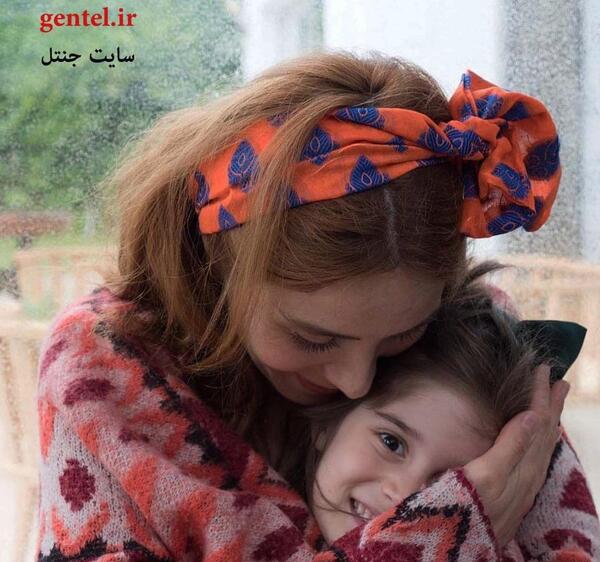 عکس نور ایسان و همسرش