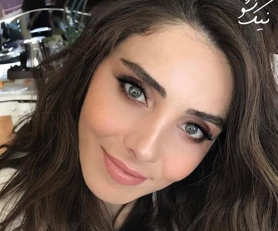 عکس نور ایسان و همسرش