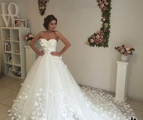 عکس لباس پروانه ای