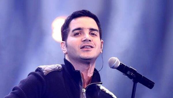 عکس زن محسن یگانه
