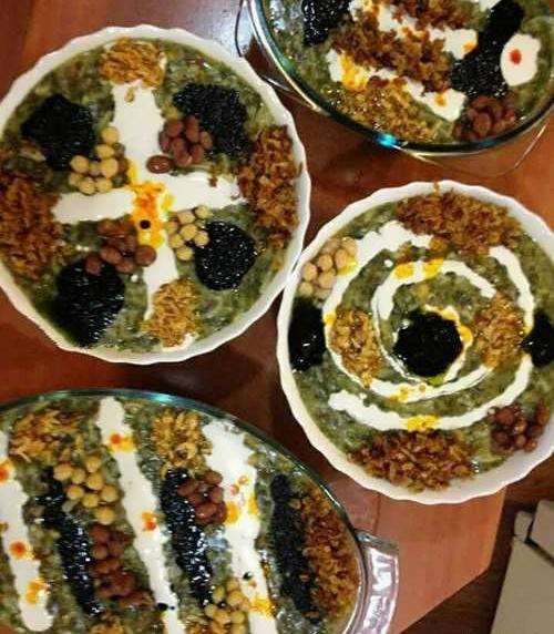 عکس از آش رشته سنتی