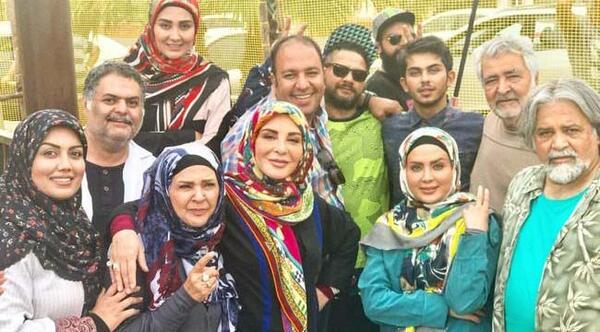 عکس مادر واقعی علی صادقی