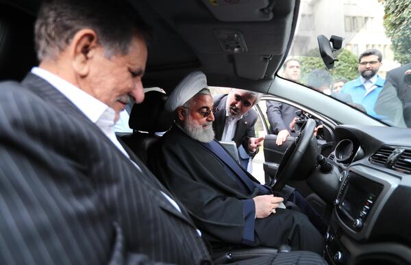 عکس ماشین حسن روحانی