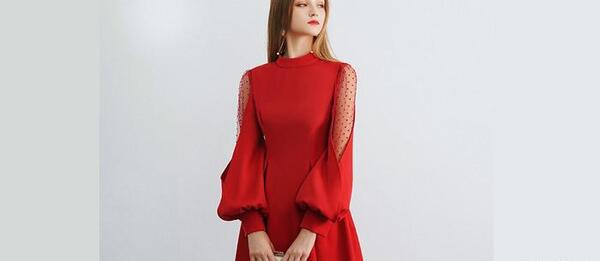 عکس لباس مجلسی پوشیده کوتاه