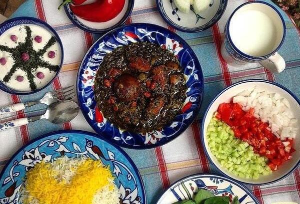 عکس تزیین قورمه سبزی