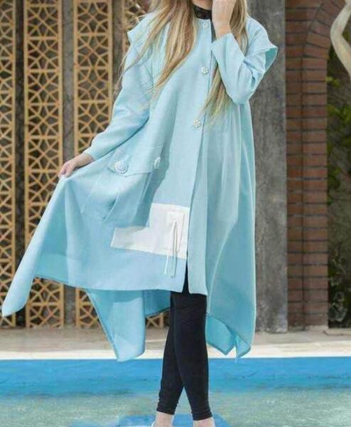 عکس مدل مانتو اسپرت آبی روشن