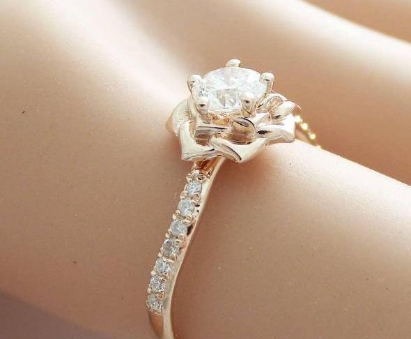 عکس حلقه ازدواج طرح گل