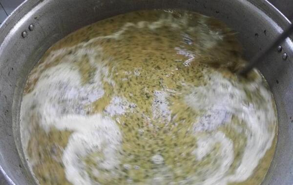 عکس دیگ اش رشته نذری