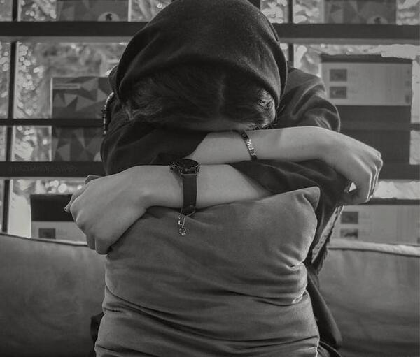 عکس دختر غمگین بدون متن جدید