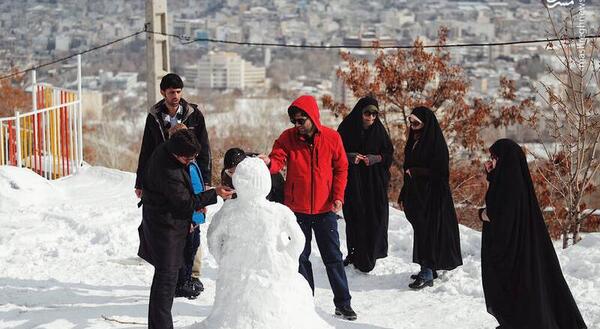 عکس ساخت آدم برفی