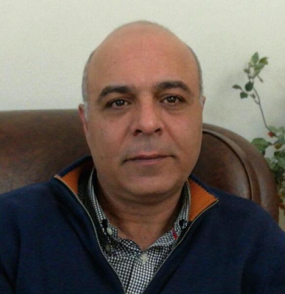 عکس دکتر امیر عباس ثریا