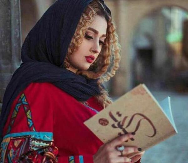 عکس دختر برای پروفایل با شال
