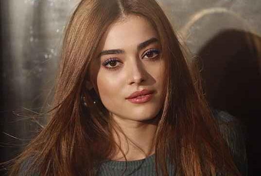 عکس شیرین