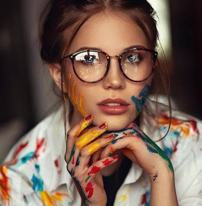 عکس پرتره سه رخ
