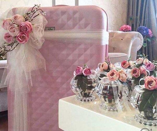 عکس ایده برای تزیین چمدان عروس