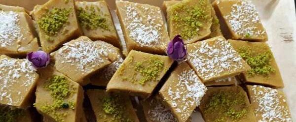 عکس تزیین حلوا لوزی