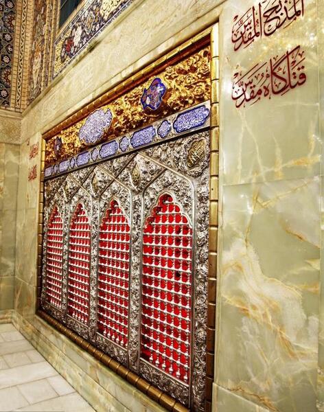 عکس امام حسین در قتلگاه