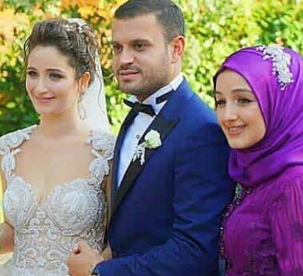 عکس لباس عروس سوگل در غنچه های زخمی