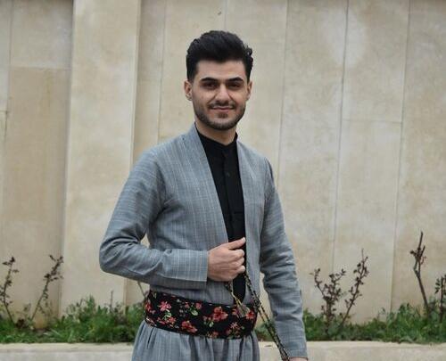 عکس لباس مجلسی کردی مردانه