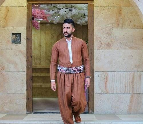 عکس لباس مجلسی کردی مردانه