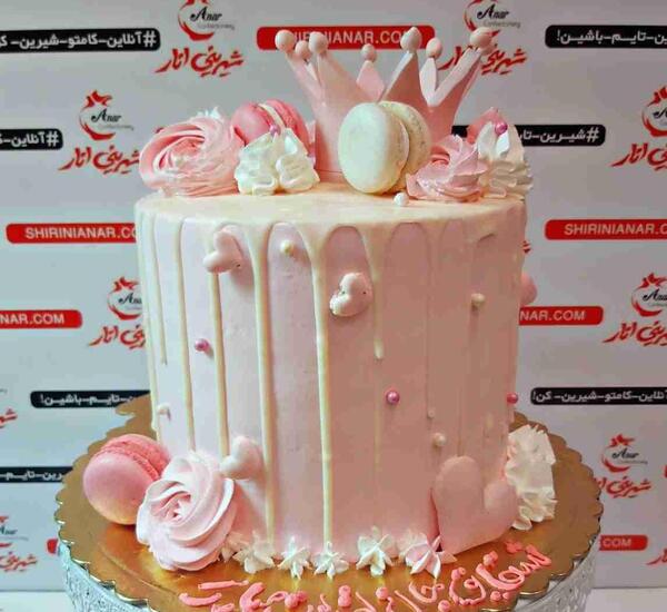 عکس کیک تولد دخترانه تاج دار