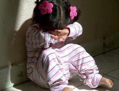 عکس بچه قهر کرده