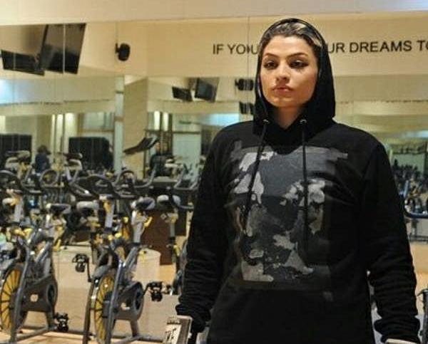 عکس صدف خادم بوکسور